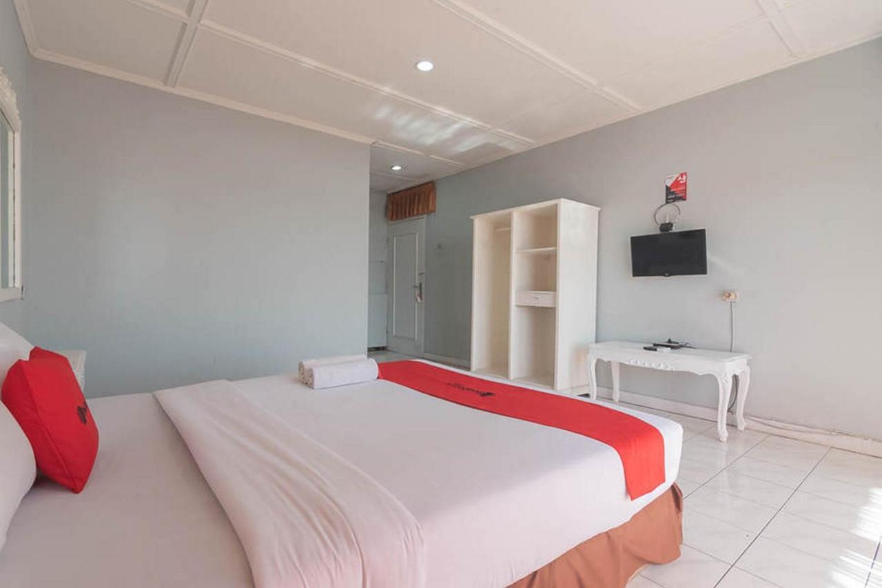 Reddoorz At Jalan Raya Lembang Hotel Padasul Exterior photo