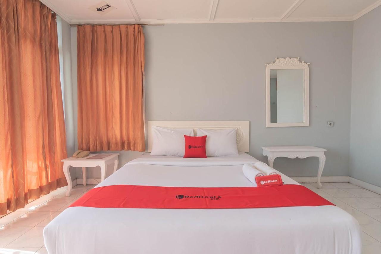Reddoorz At Jalan Raya Lembang Hotel Padasul Exterior photo